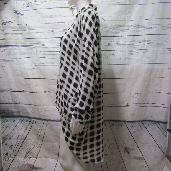 A.N.A. High Low Button Down Shirt - Picture 4 of 12